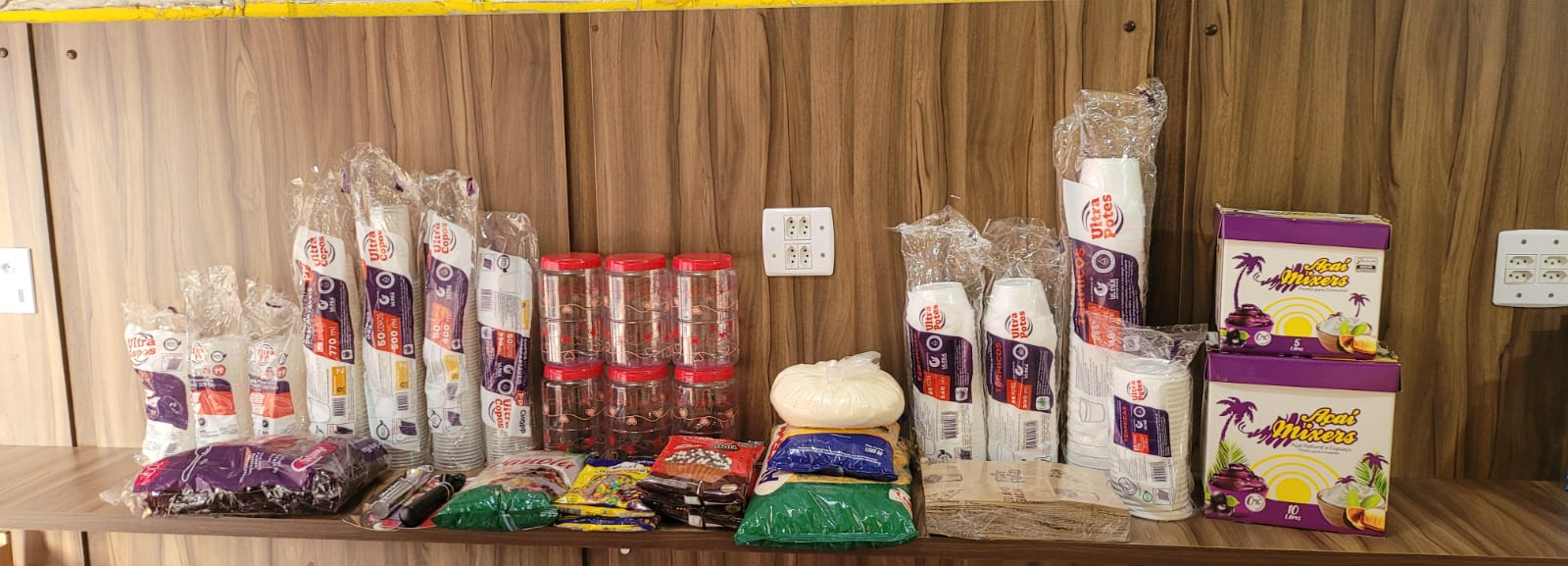 Kit Empreendedor Açaí Mixers com embalagens, copos e complementos